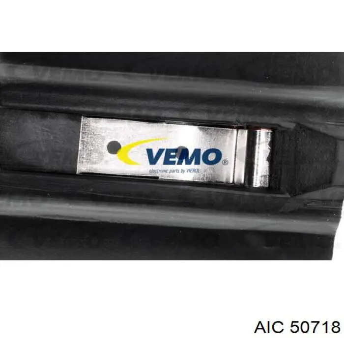 Крышка распределителя зажигания (трамблера) AIC 50718 цена, от 4.30 USD