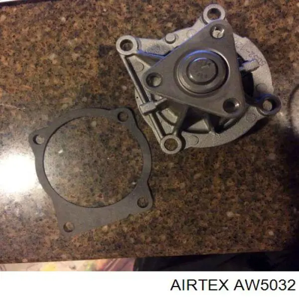 AW5032 Airtex помпа