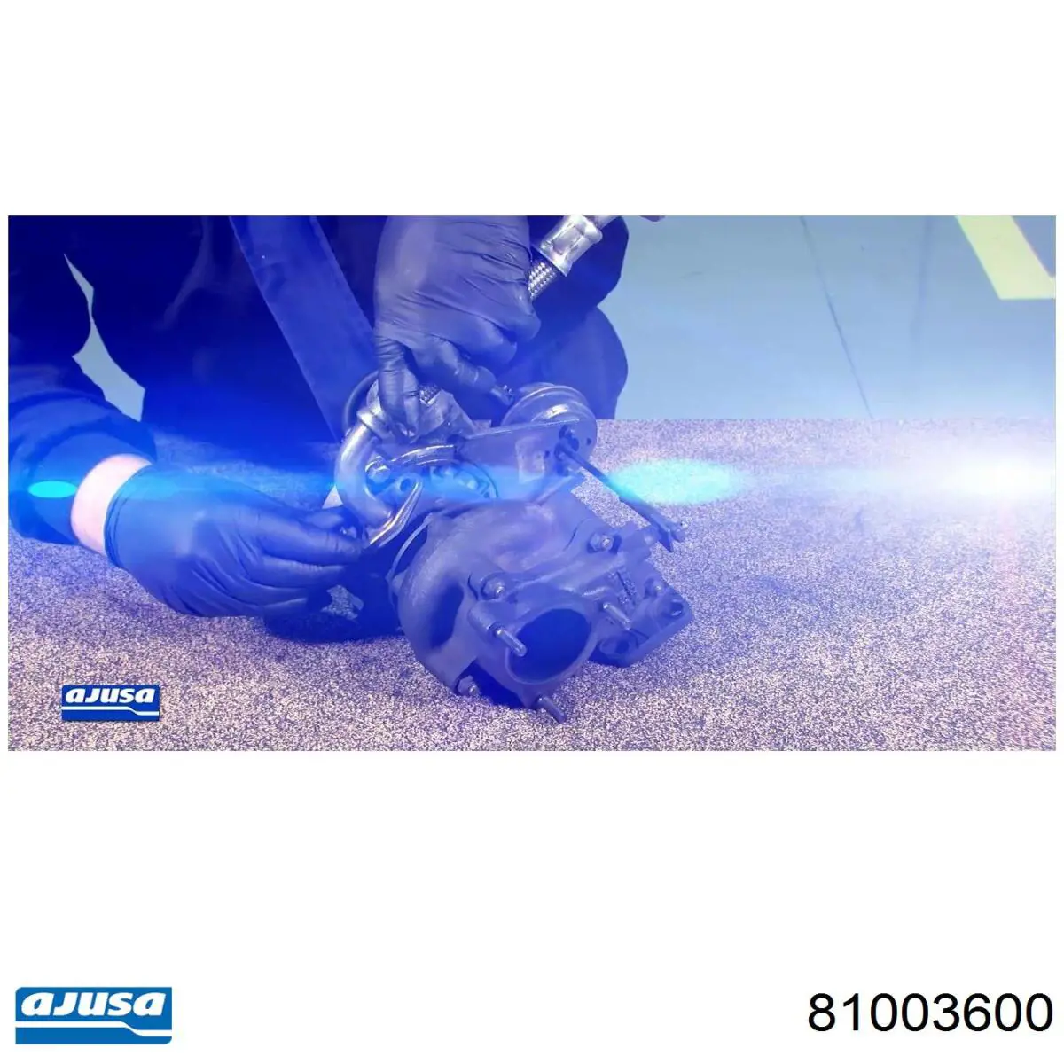 Купить 1328871 Volvo Болт ГБЦ