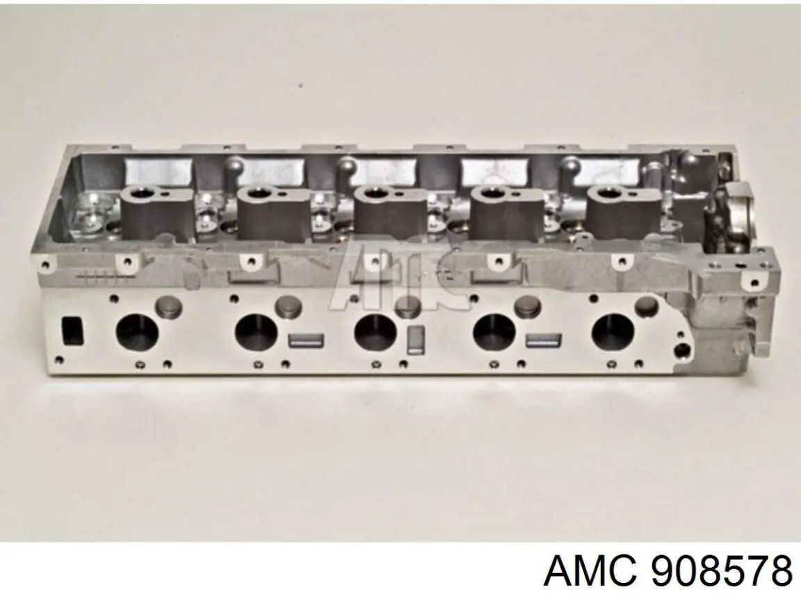 Головка блока цилиндров (ГБЦ) AMC 908578