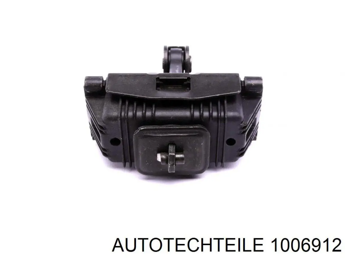 Купить 1006912 Autotechteile Накладка под задний фонарь правый