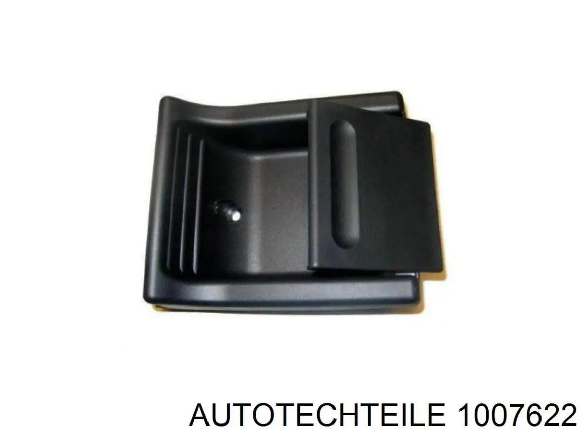 Ручка двери задней (распашной) правая внутренняя Autotechteile 1007622