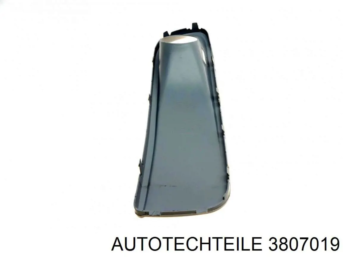 Направляющая заднего бампера, правая Autotechteile 3807019