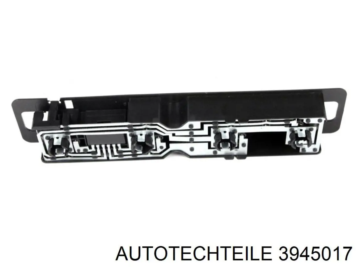 Задняя левая фара Autotechteile 3945017 цена, от 25.85 USD