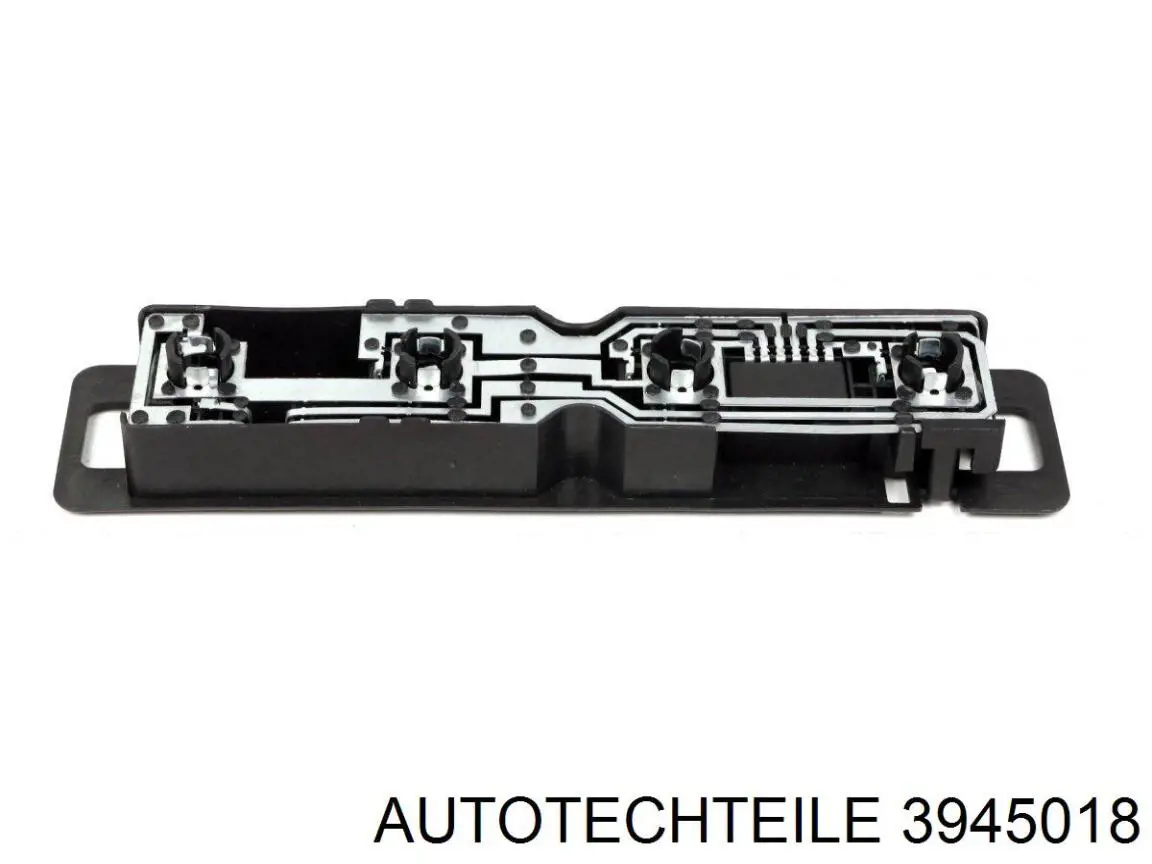 Фонарь задний правый Autotechteile 3945018 цена, от 26.14 USD
