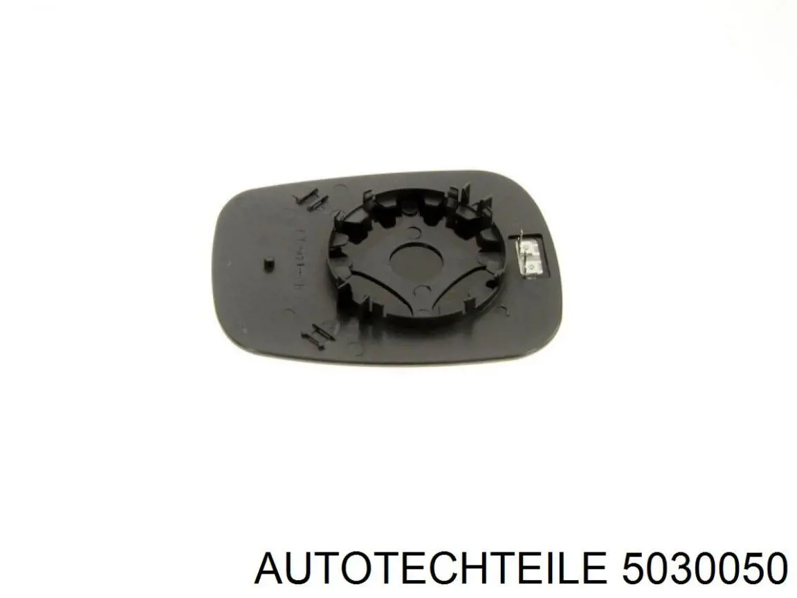 7701039896 Renault (RVI) Зеркальный элемент левого зеркала заднего вида