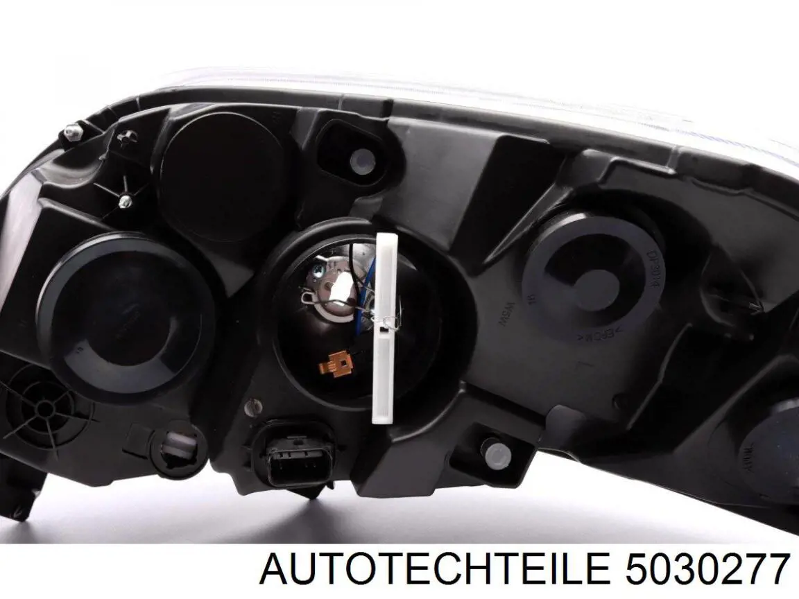 Фара правая AUTOTECHTEILE 5030277