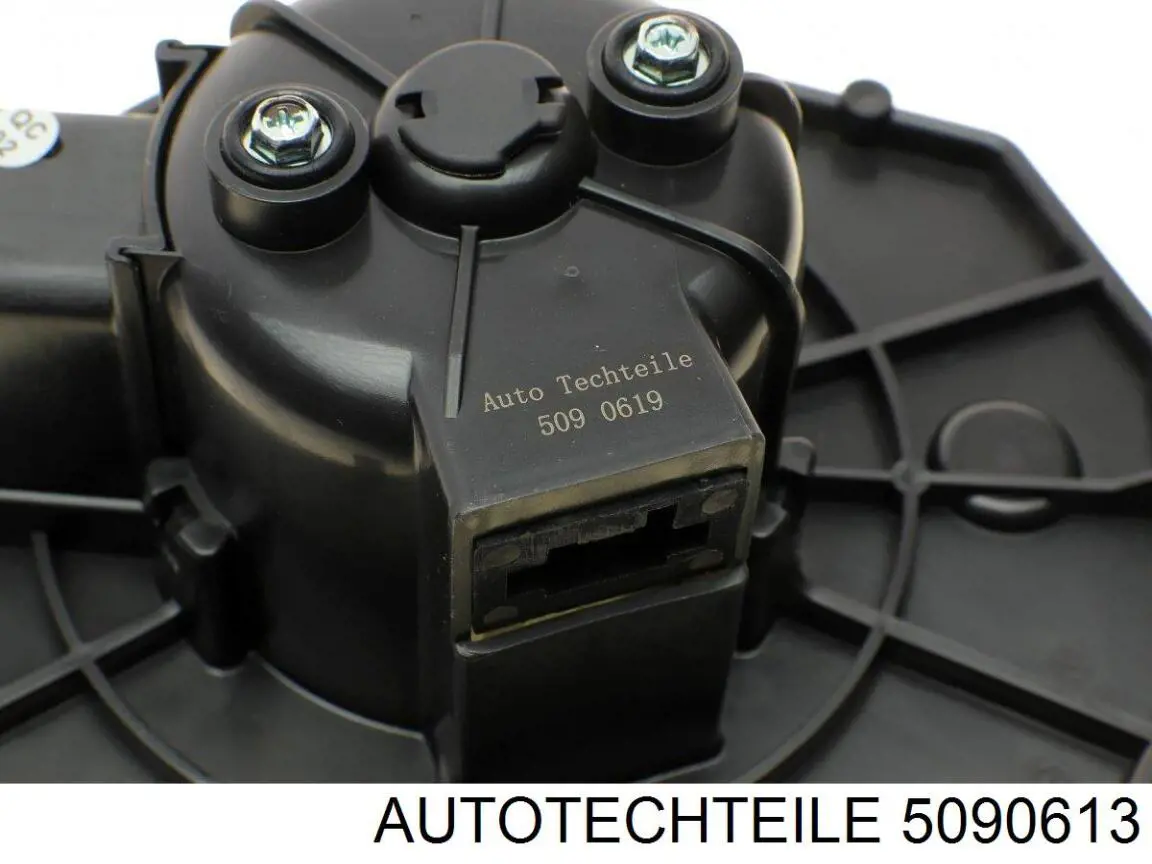 Купить 5090613 Autotechteile Электродвигатели (электродвигатель отопителя) или розетка прицепа штепсельная