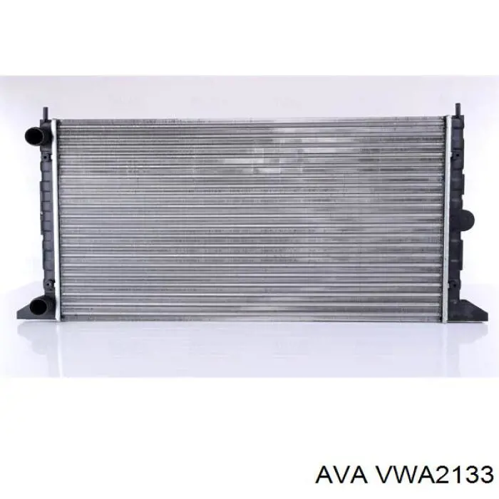 Радиатор охлаждения двигателя AVA VWA2133