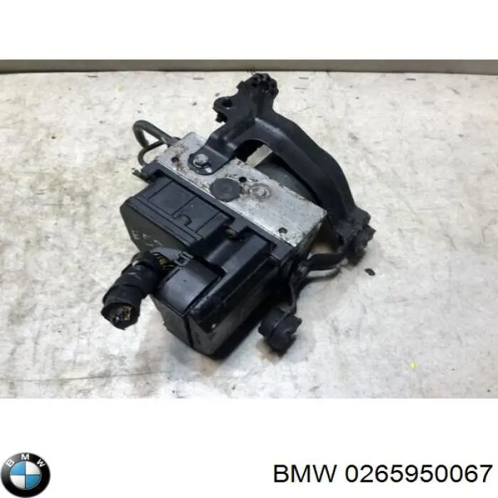 Модуль управления АБС (ABS) BMW 6765430