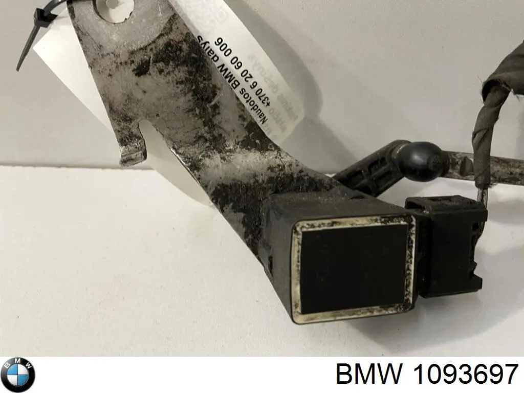 1093697 BMW Датчик уровня положения кузова передний правый