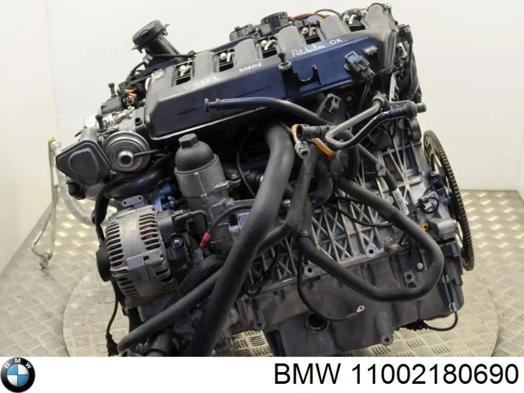 11002180690 BMW двигатель в сборе