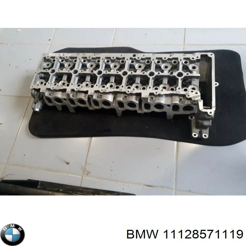 Головка блока цилиндров 11128571119 BMW