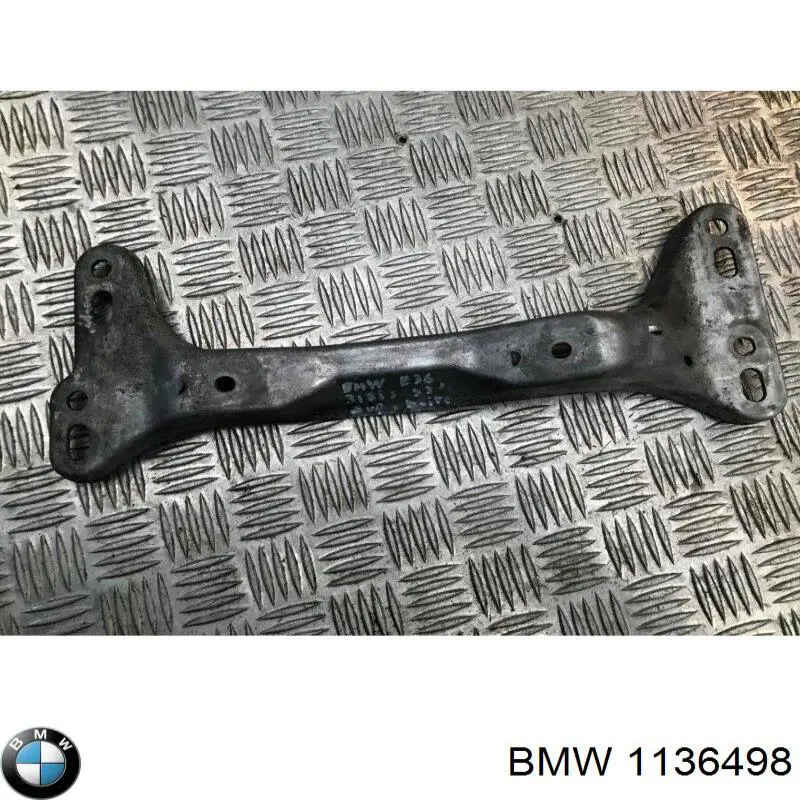  1136498 BMW