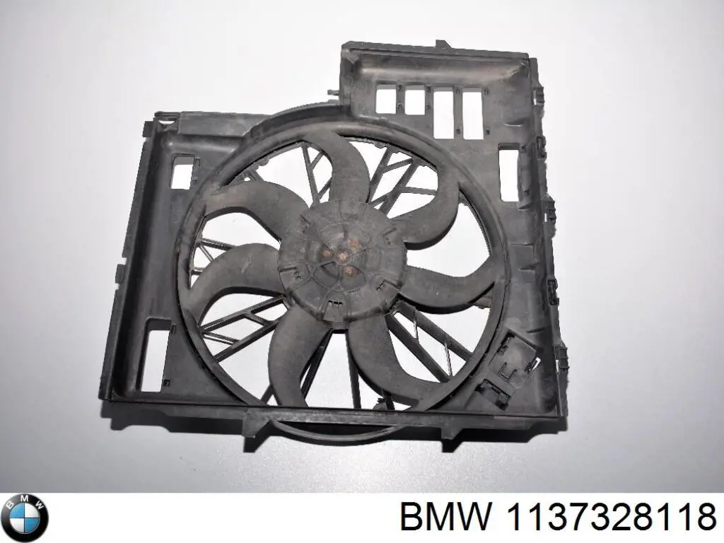  1137328118 BMW