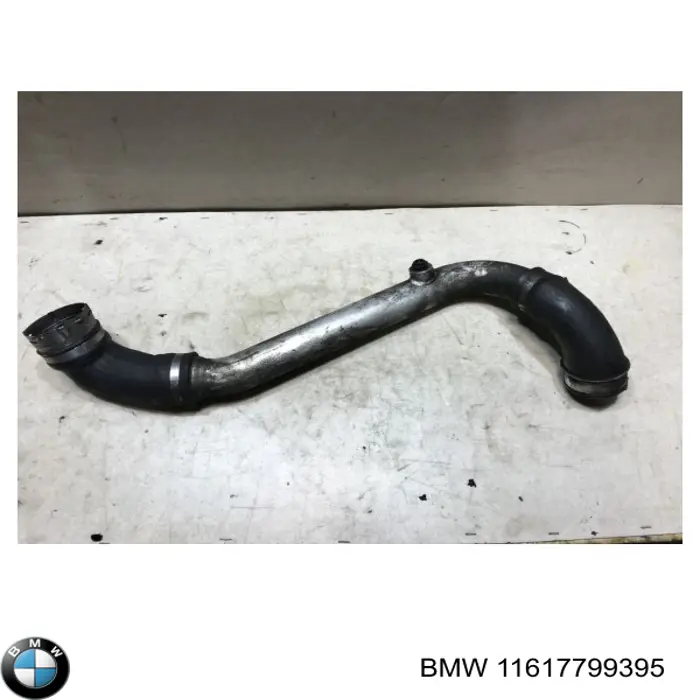 Патрубок интеркулера 11617799395 BMW