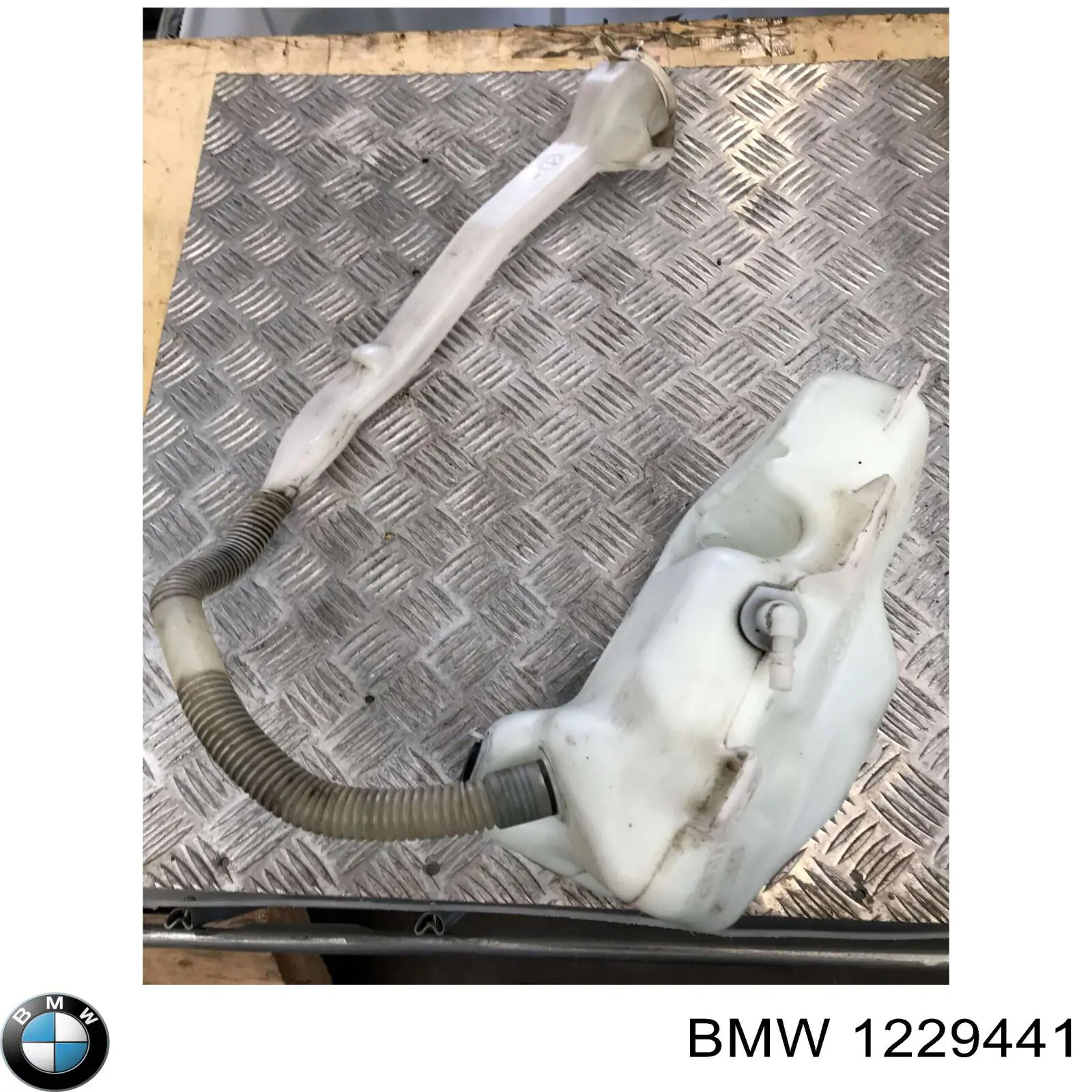  1229441 BMW