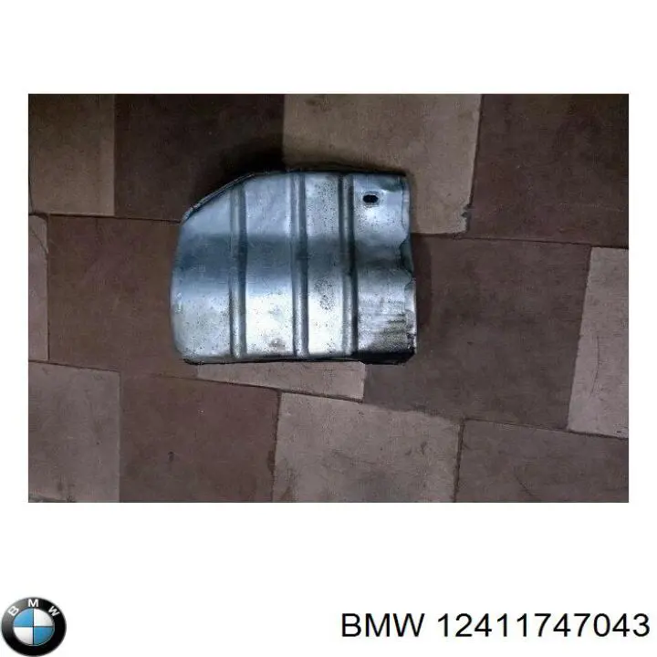  12411747043 BMW