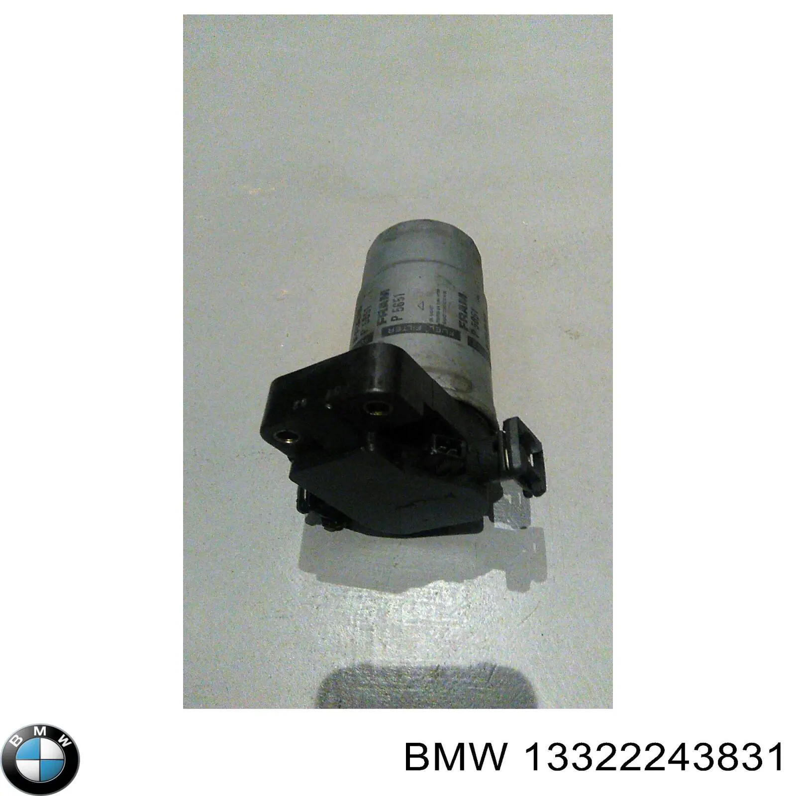 Купить 13322243831 BMW Фильтр-отстойник топлива грубой очистки