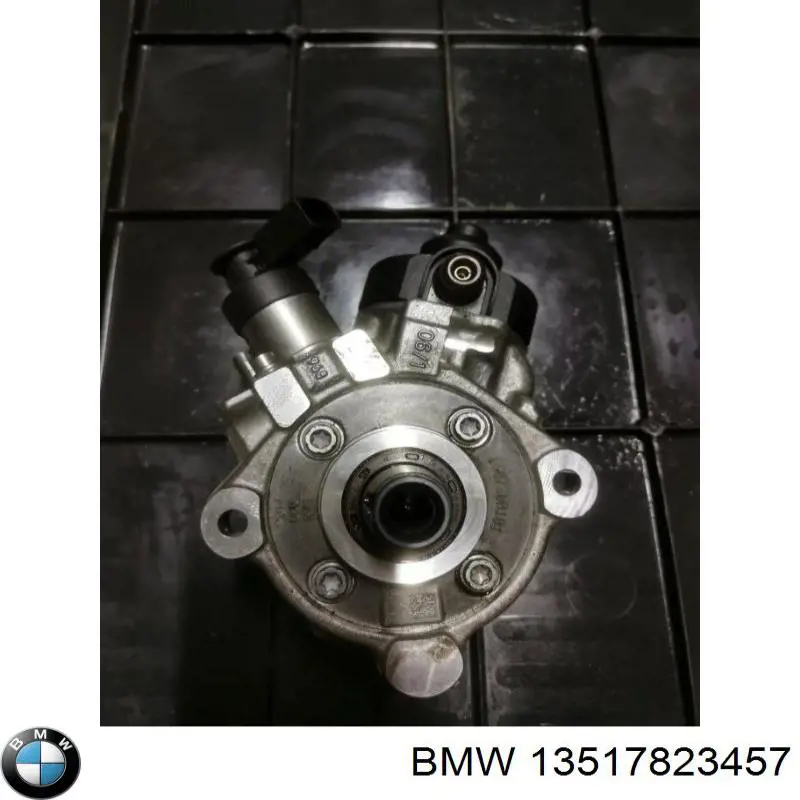 Насос топливный высокого давления (ТНВД) BMW 13518597820 цена, от 1081.29 USD