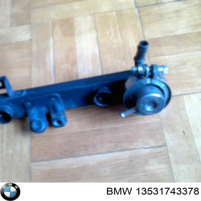 Регулятор давления топлива в топливной рейке Bosch 280160567 цена, от 38.67 USD