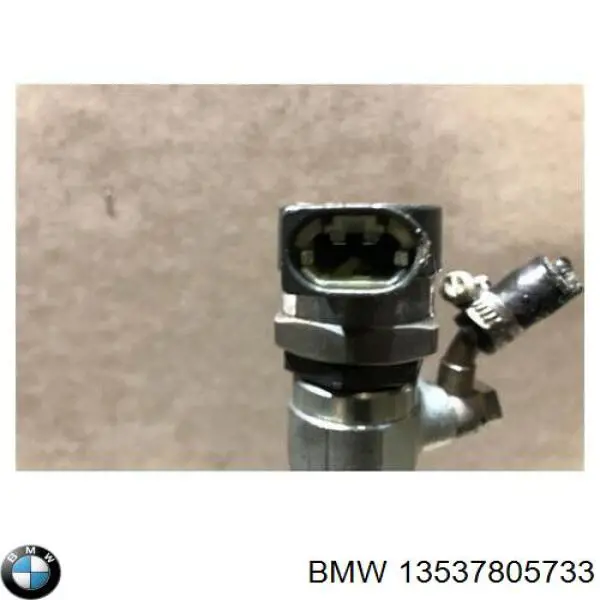 13537805733 BMW Regulador de presión de combustible original y equivalente