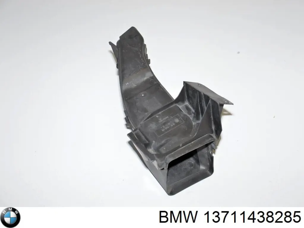 Патрубок расходомера воздуха BMW 13717523727