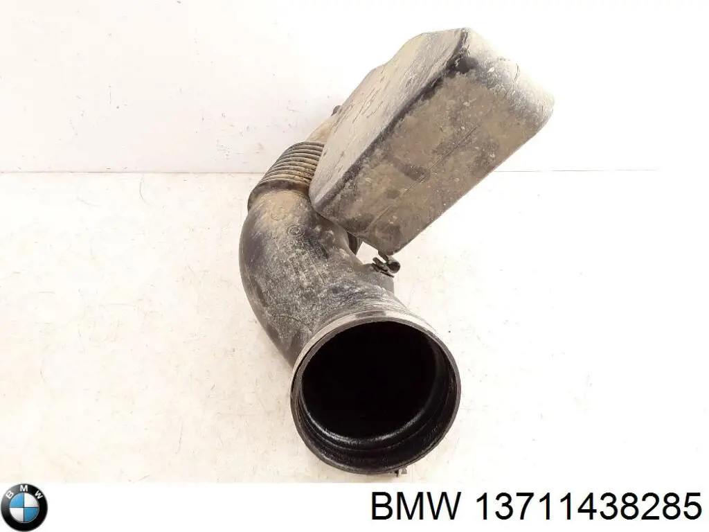 Патрубок расходомера воздуха 13711438285 BMW