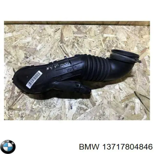 13717804846 BMW Manguito, alimentación de aire original y equivalente