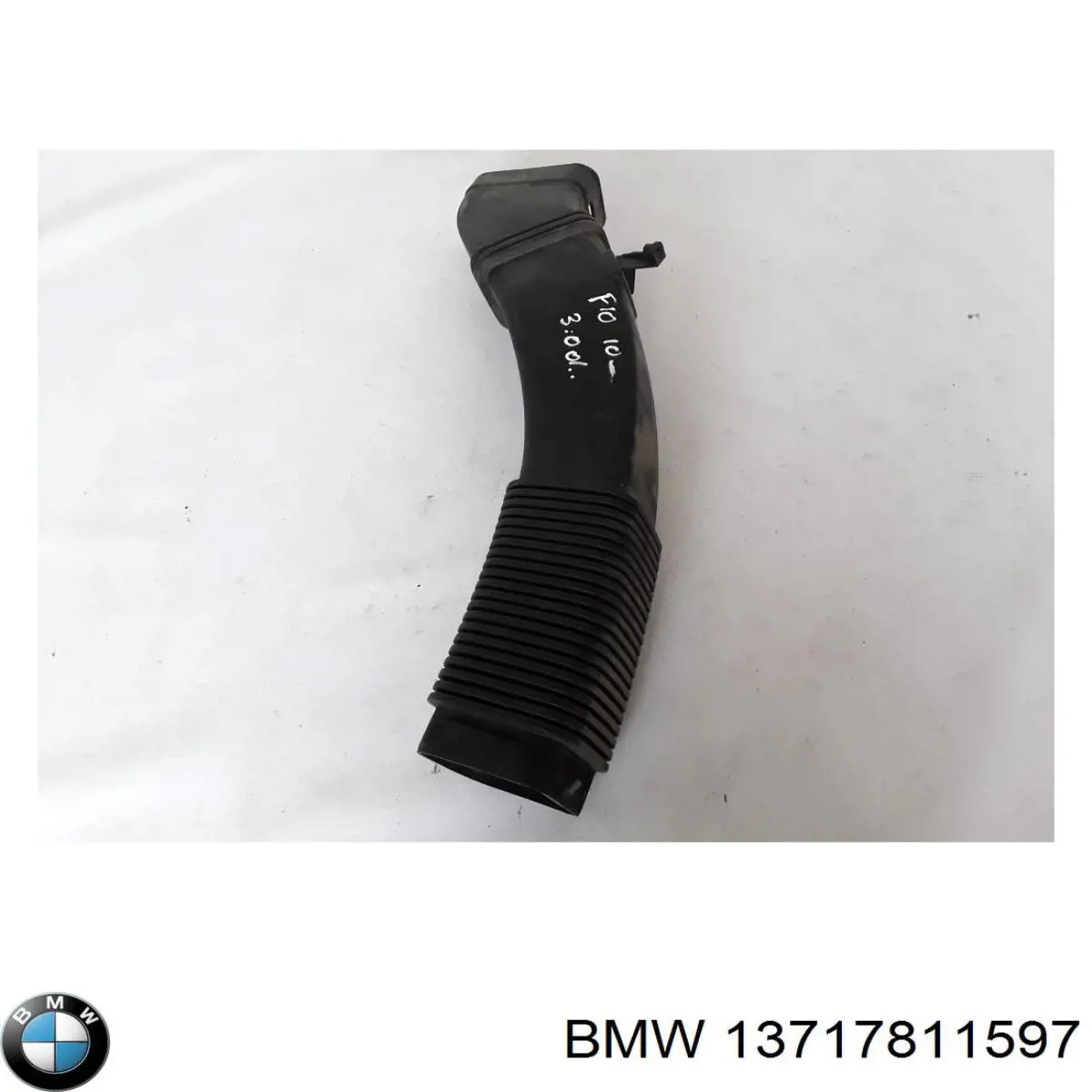 Впускной патрубок воздушного фильтра 13717811597 BMW