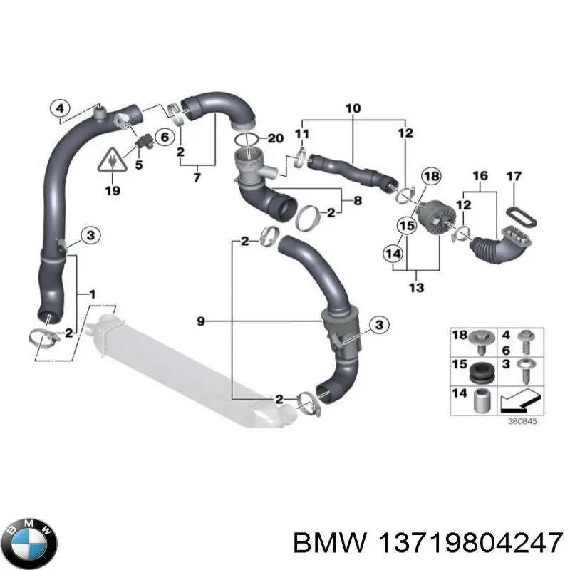 Правый шланг интеркуллера 13719804247 BMW