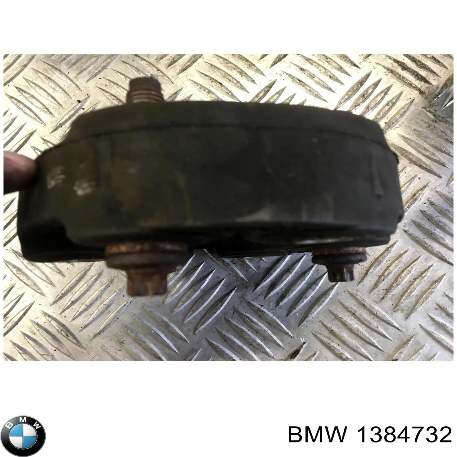  BMW 61351384732