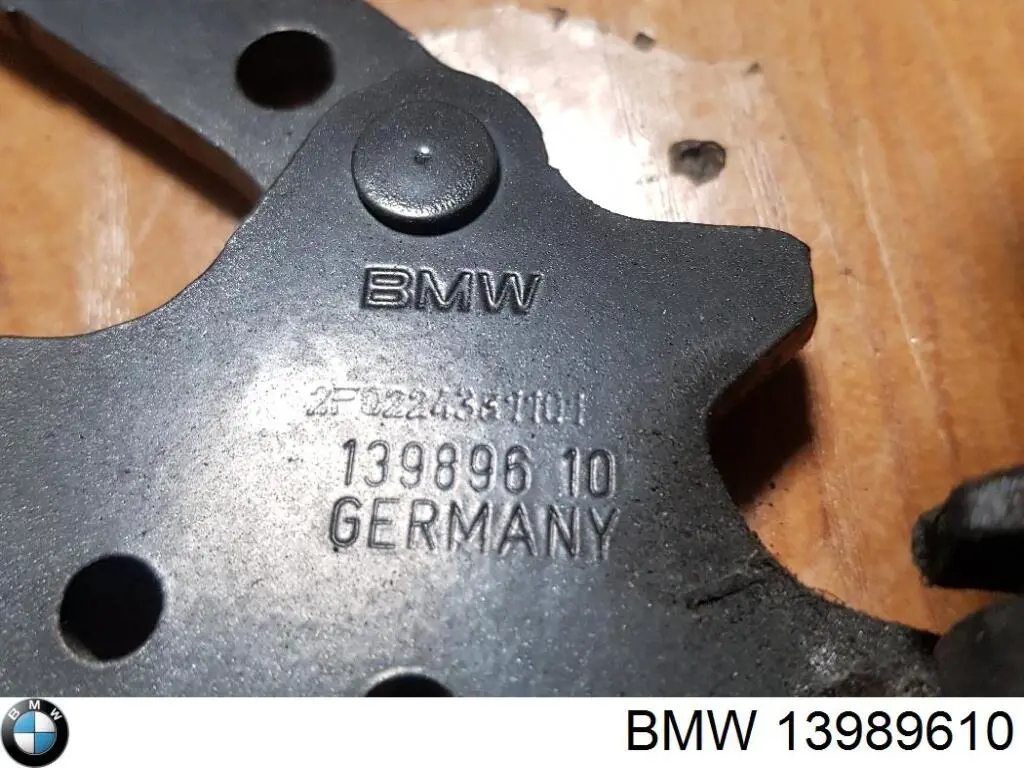 13989610 BMW Шарнир капота левый