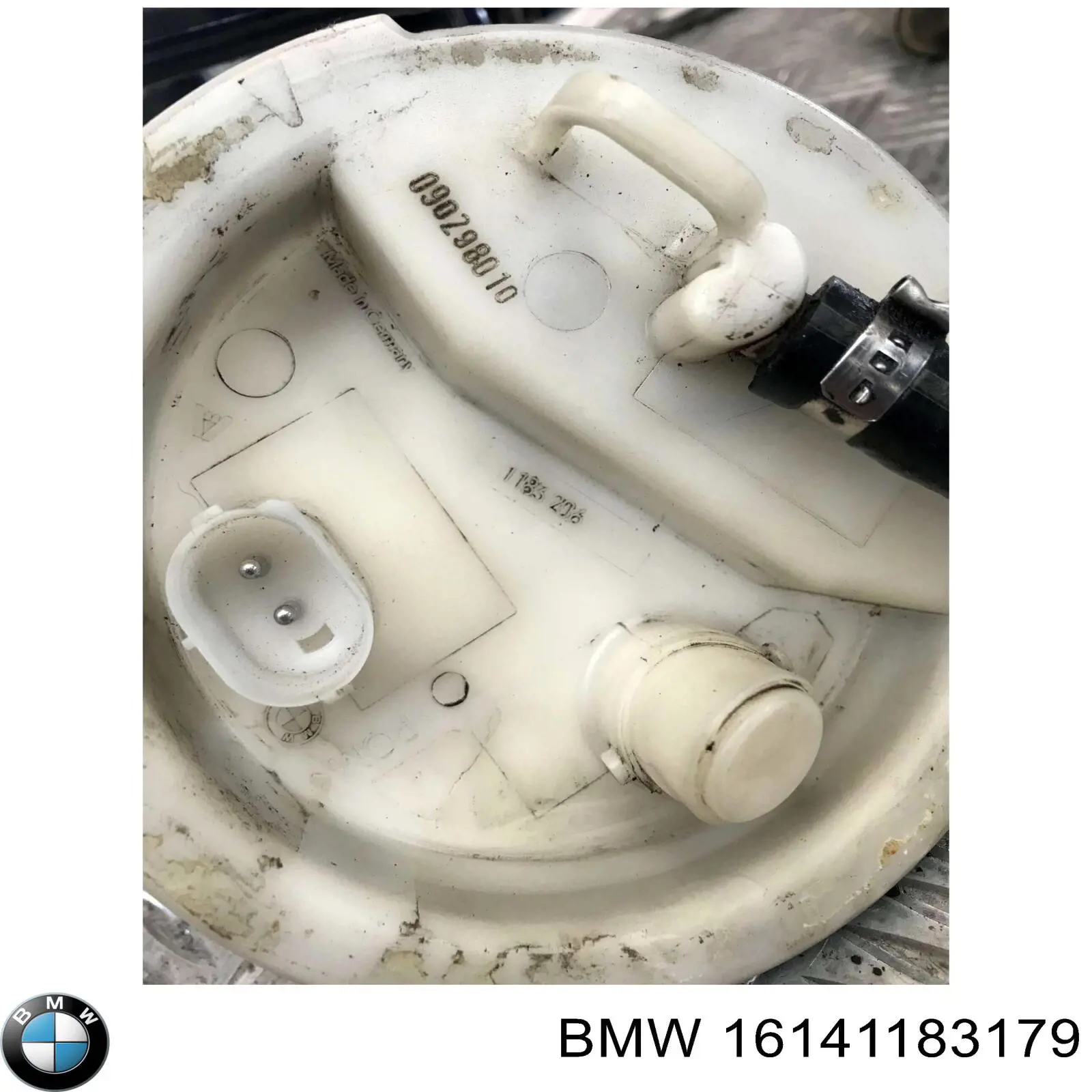 Купить 16141183179 BMW Датчик уровня топлива в баке левый