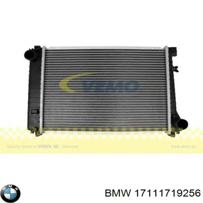 Радиатор 17111719256 BMW