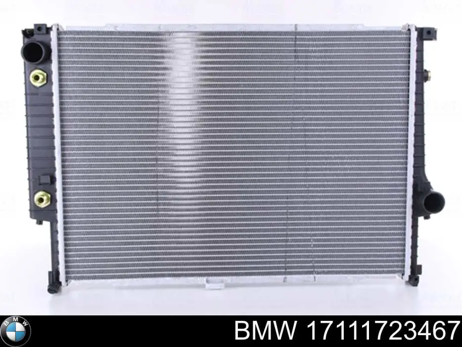 17111723467 BMW радиатор
