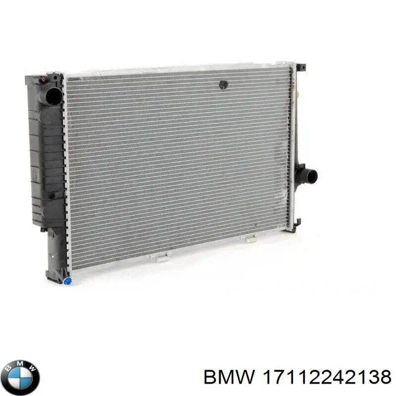17112242138 BMW радиатор