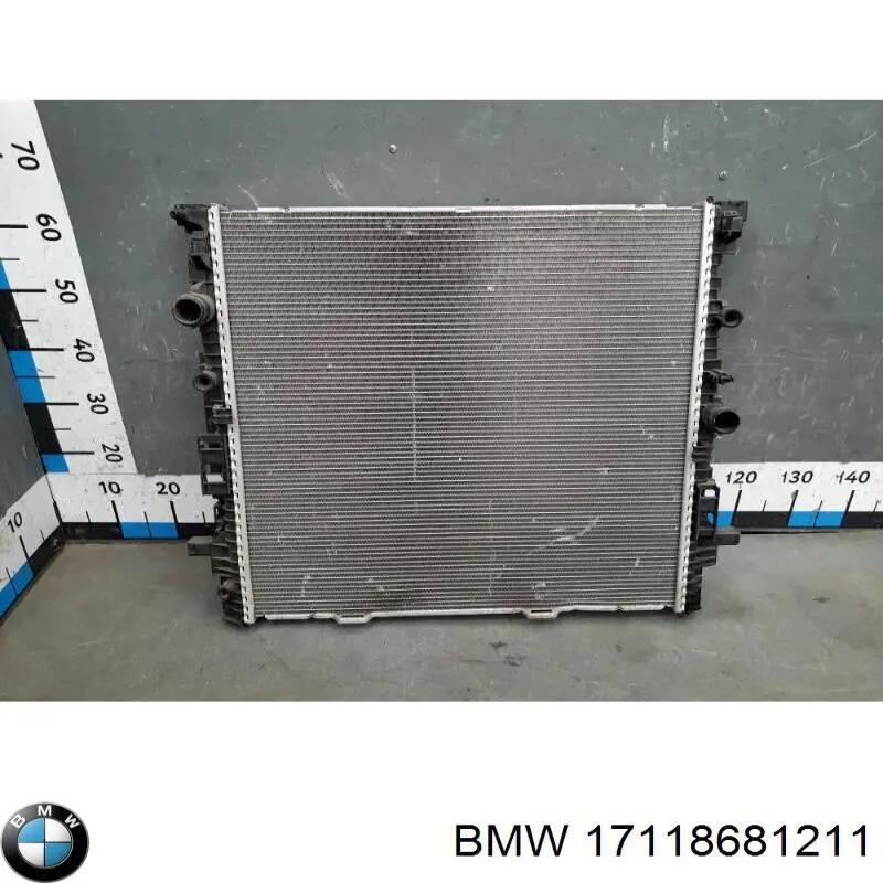  17118681211 BMW