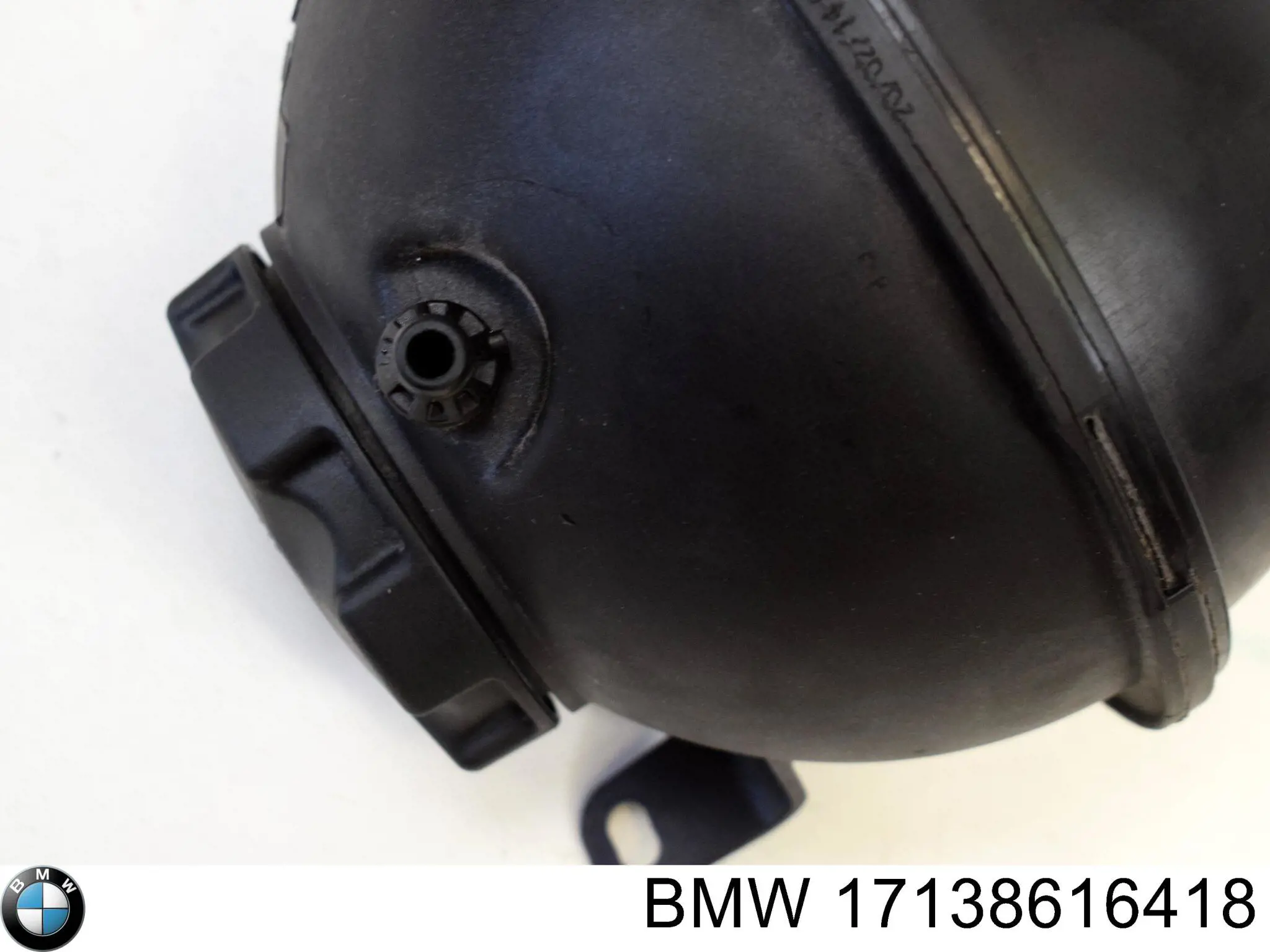 17138616418 BMW Расширительный бачок охлаждения
