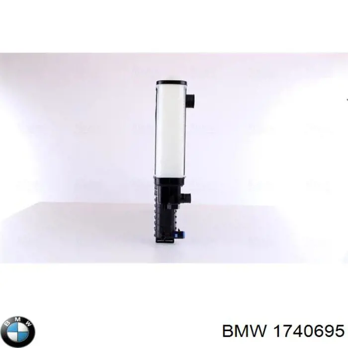Радиатор 1740695 BMW