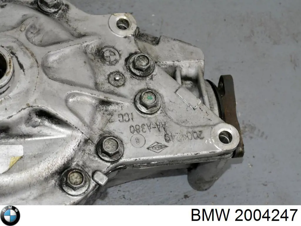 2004247 BMW 