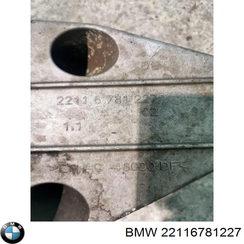  22116781227 BMW