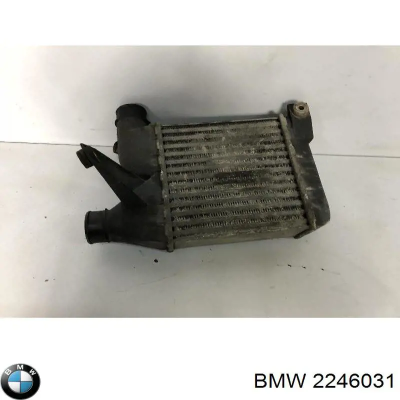 Купить 2246031 BMW Интеркулер