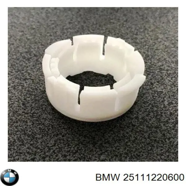 25111220608 BMW Втулка переключения передач