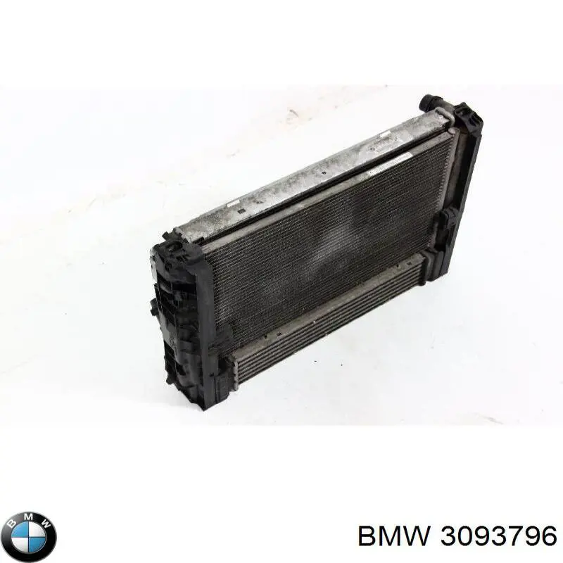 3093796 BMW интеркулер