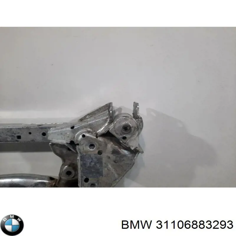Подрамник передний 31106883293 BMW