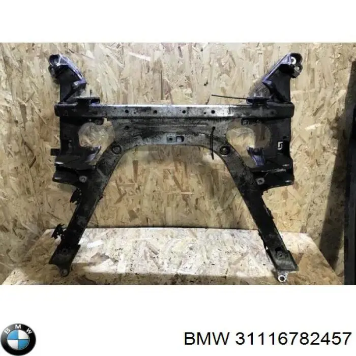 Балка передней подвески (подрамник) на BMW 7 (E65,66) купить.