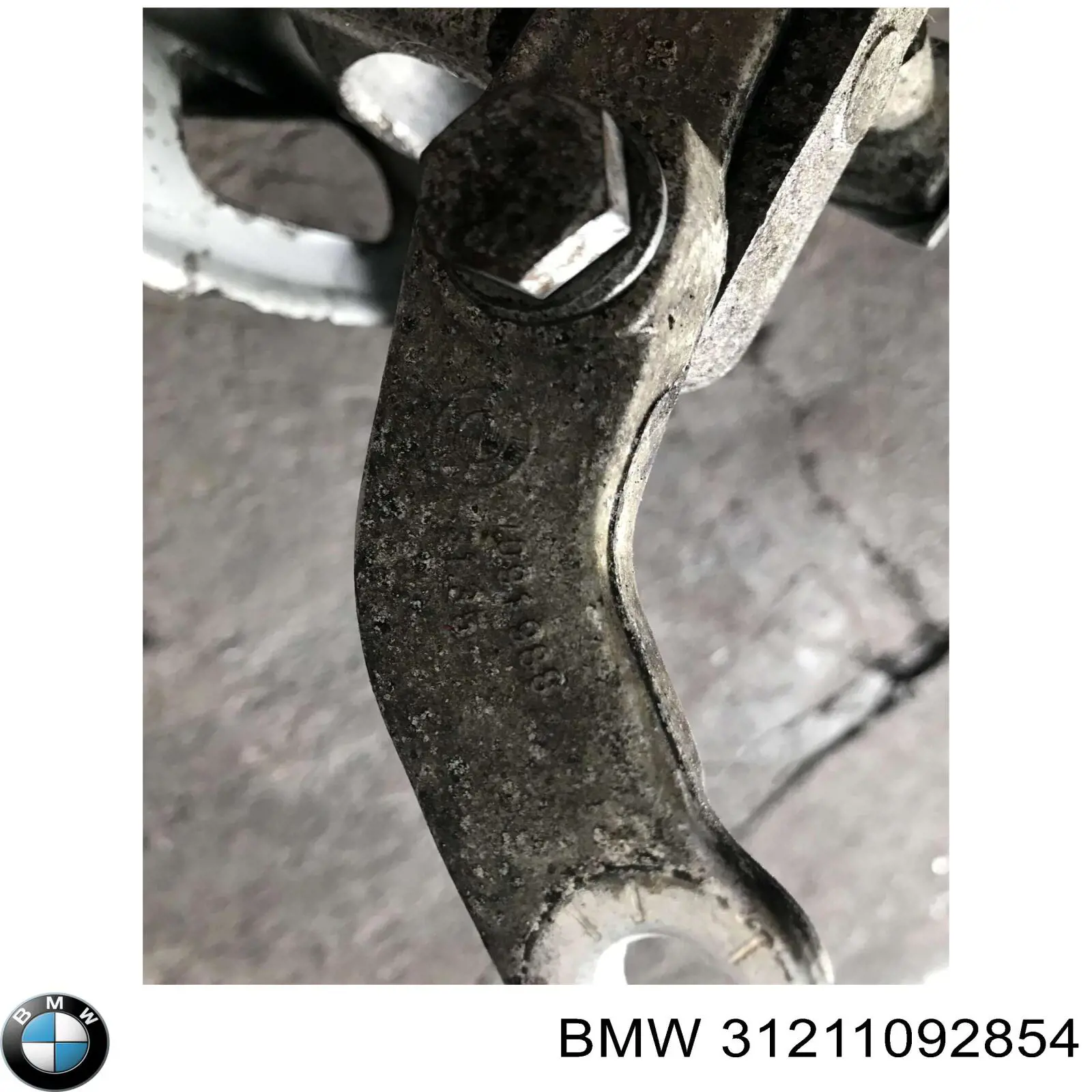 Цапфа (поворотный кулак) передний правый BMW 31211092854 цена, от 54.48 USD