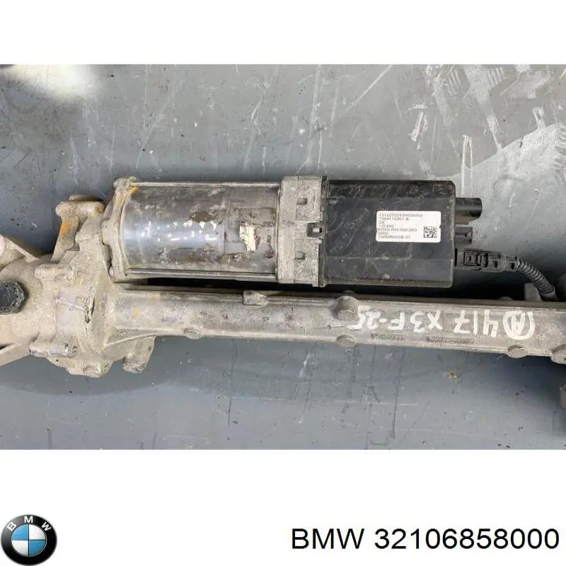 32106858000 BMW Управление рулевое в сборе