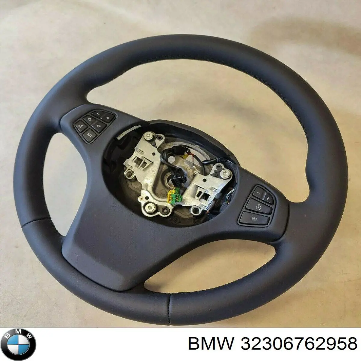  32306762958 BMW